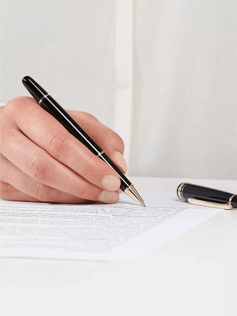 商品MontBlanc|Meisterstück Red Gold-Coated Classique Rollerball Pen,价格¥3954,第5张图片详细描述