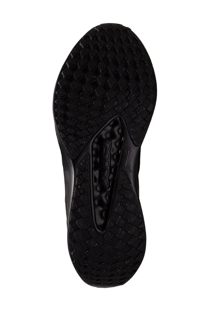 商品NIKE|Quest 6 Running Shoe,价格¥531,第3张图片详细描述