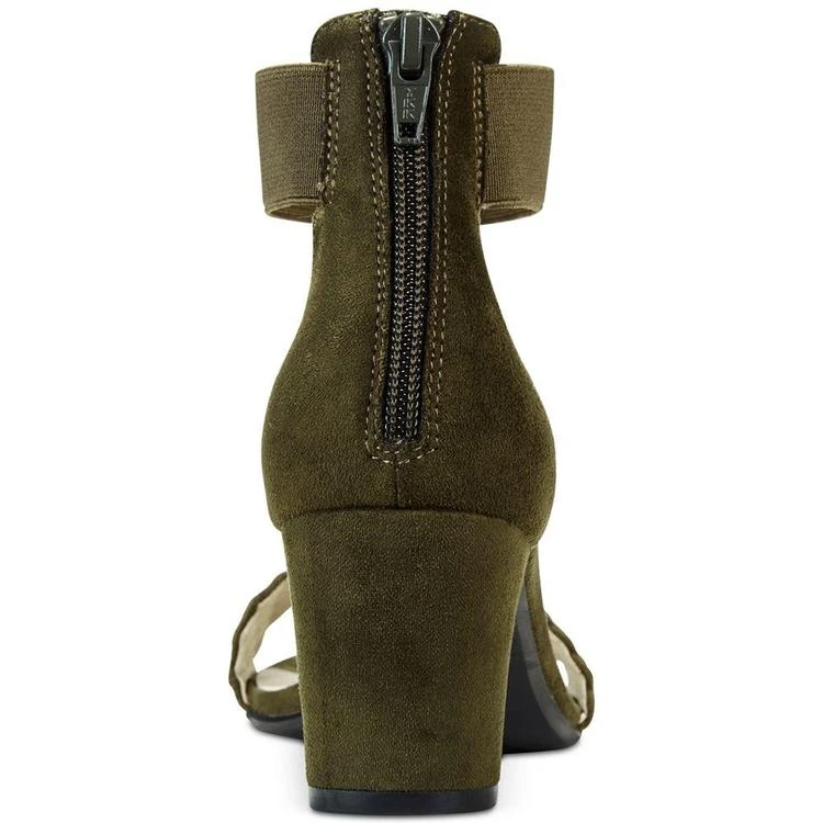 商品White Mountain|Eryn Block-Heel Dress Sandals,价格¥179,第4张图片详细描述