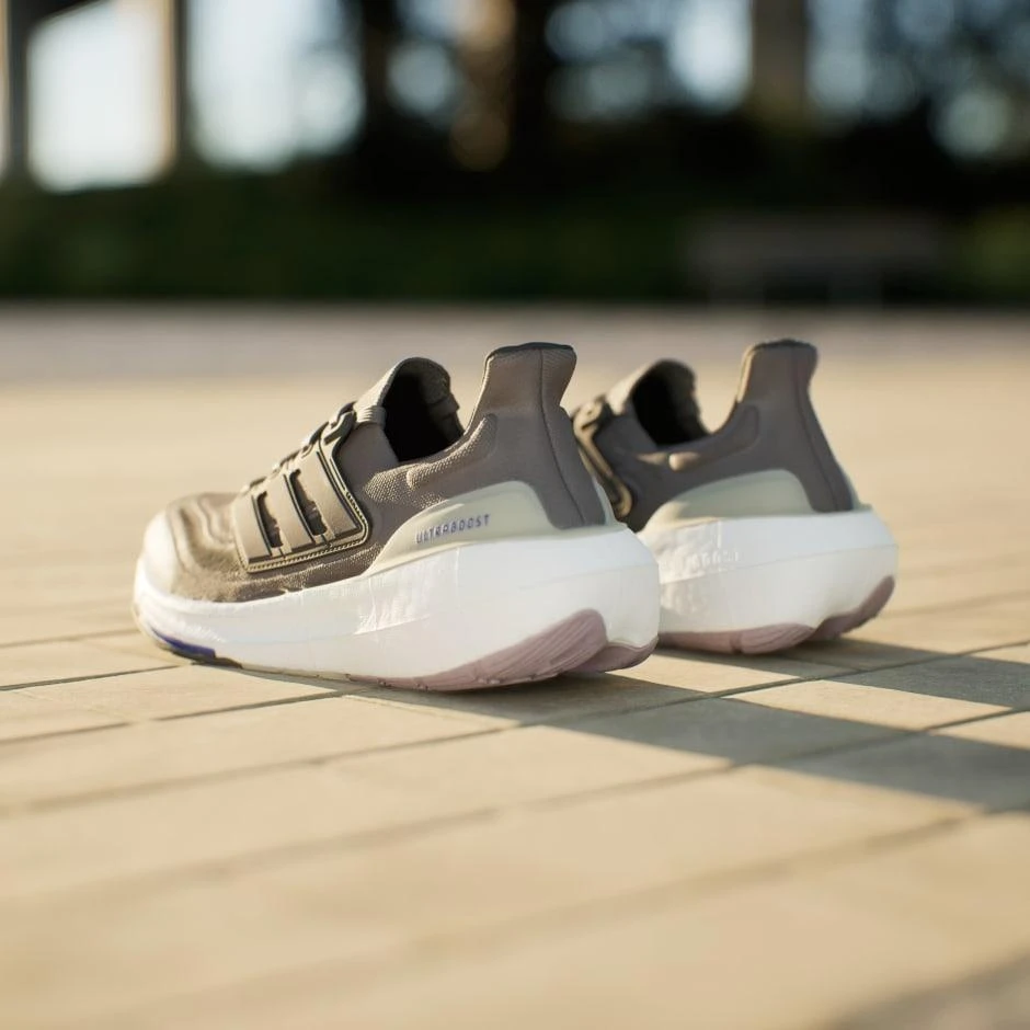 商品Adidas|Ultraboost Light Shoes,价格¥599,第5张图片详细描述