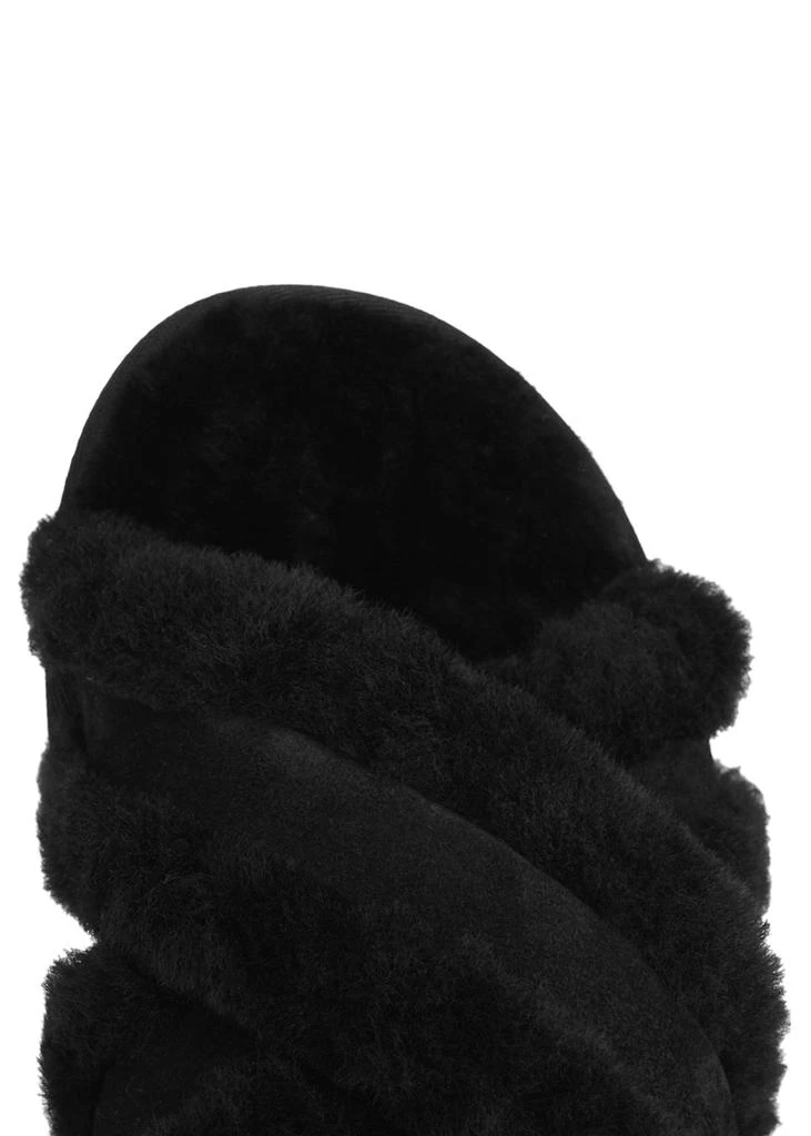 商品UGG|Scuffita black shearling slippers,价格¥773,第4张图片详细描述