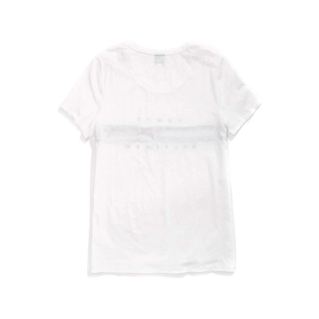 商品Tommy Hilfiger|Tommy Hilfiger Women’s Adaptive Short Sleeve Signature Stripe T-Shirt with Magnetic Buttons,价格¥181,第3张图片详细描述
