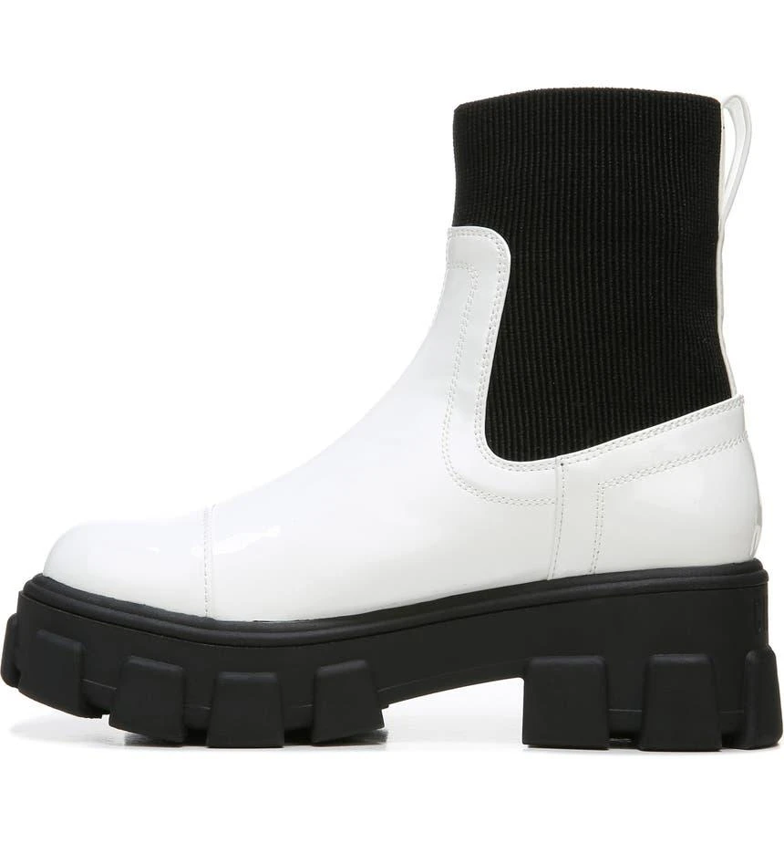 Davina Cap Toe Lug Sole Bootie 商品
