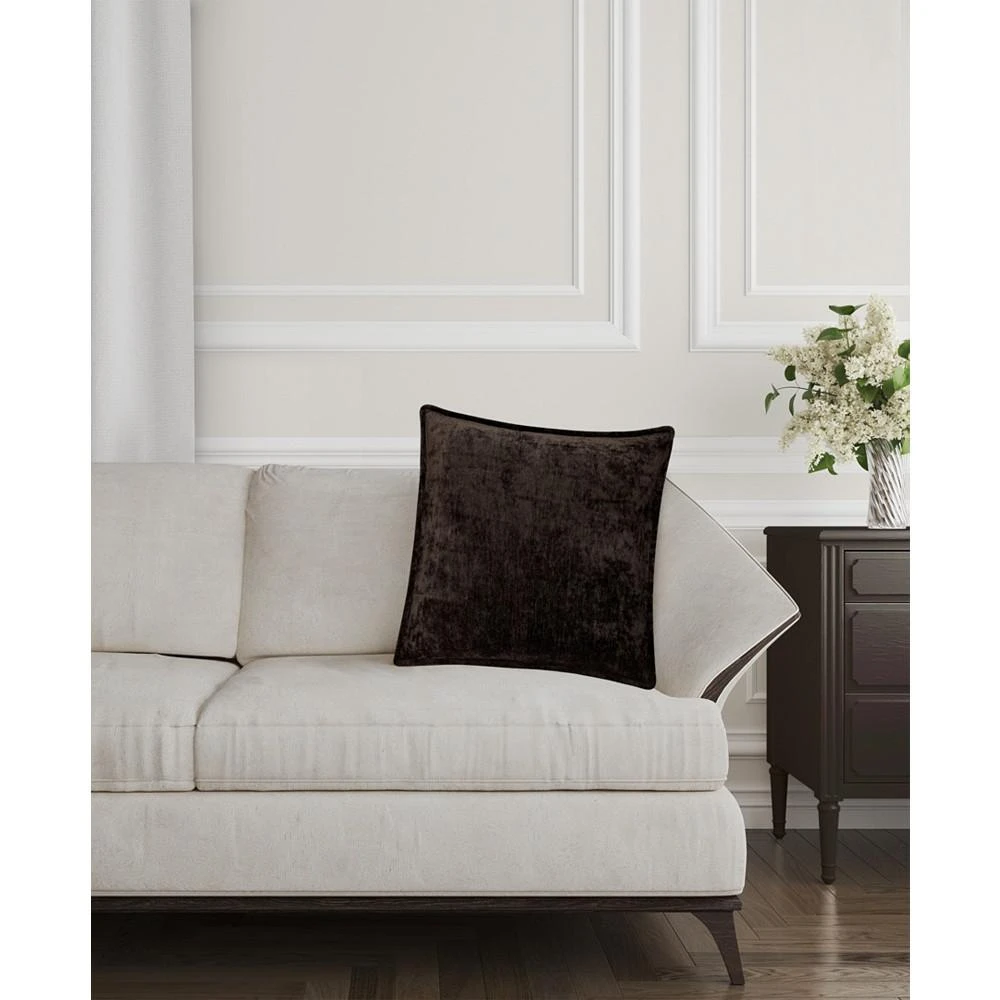商品Videri Home|Zyna Soft Velvet Decorative Pillow, 18" x 18",价格¥225,第4张图片详细描述