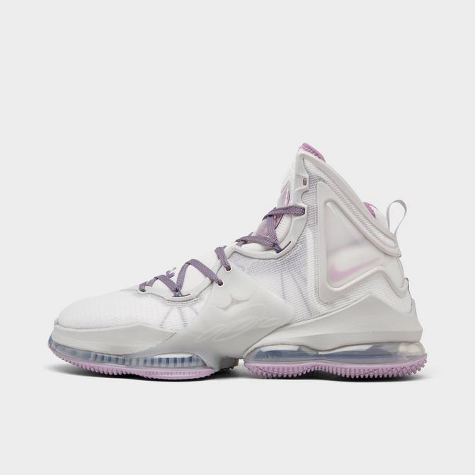 商品NIKE|Nike LeBron 19 Basketball Shoes,价格¥1036,第1张图片