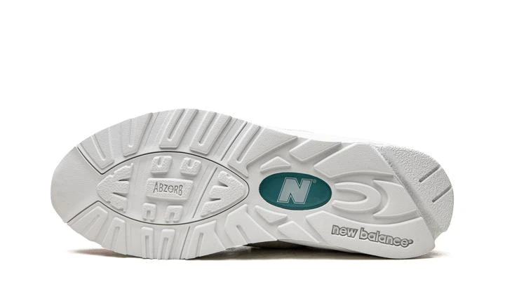 New Balance New Balance 990 v2 商品