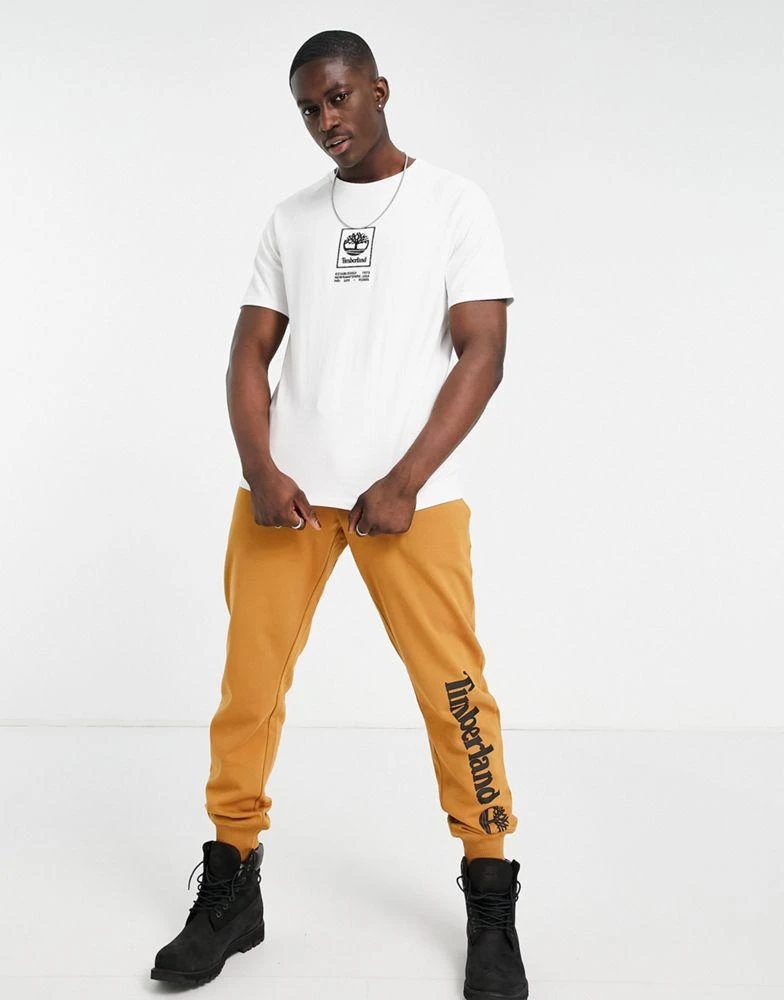商品Timberland|Timberland Stack Logo heavyweight t-shirt in white,价格¥244,第4张图片详细描述