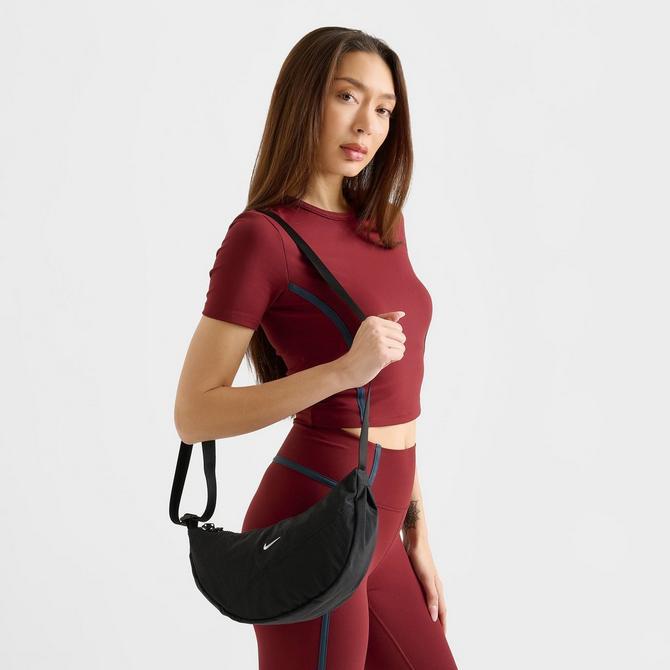 フィットネスバッグ Nike Aura Crescent Crossbody Bag 4L Nike Aura Crescent Crossbody Bag (4L). Nike.com