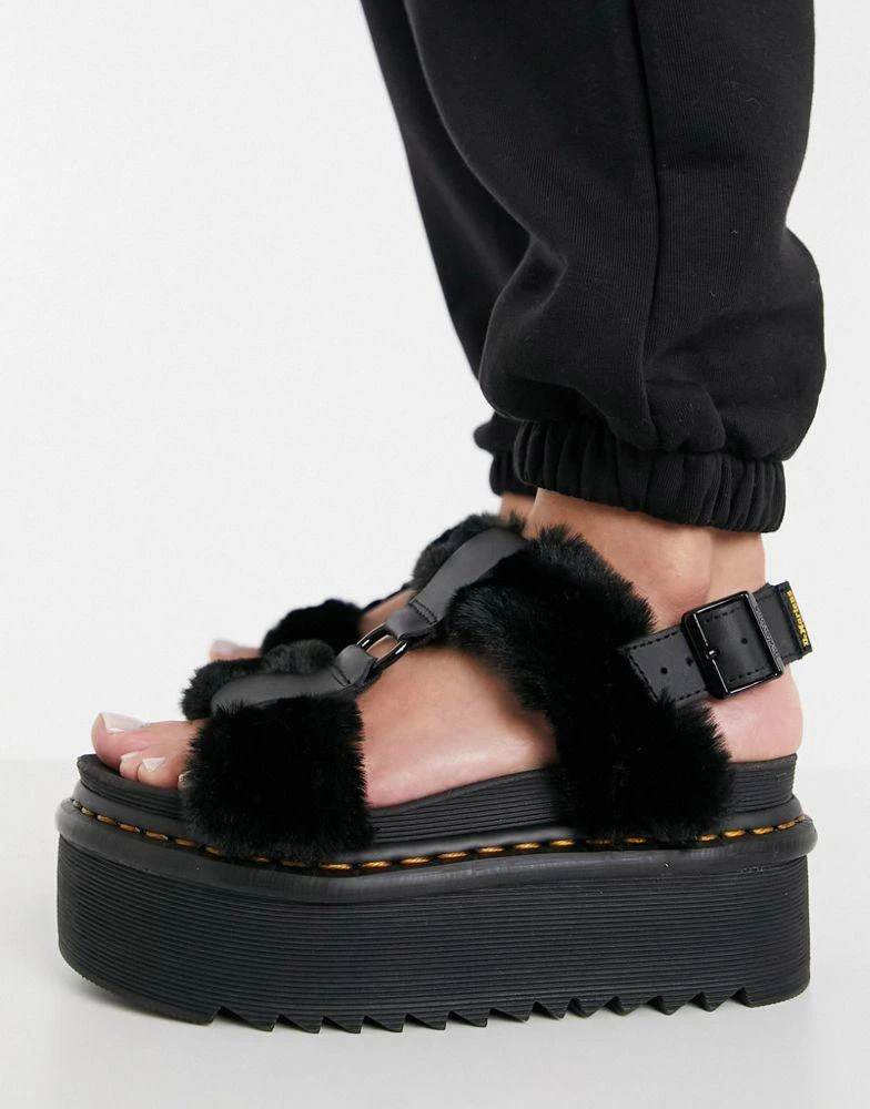 商品Dr. Martens|Dr Martens Francis Fluffy sandals in black,价格¥632,第2张图片详细描述