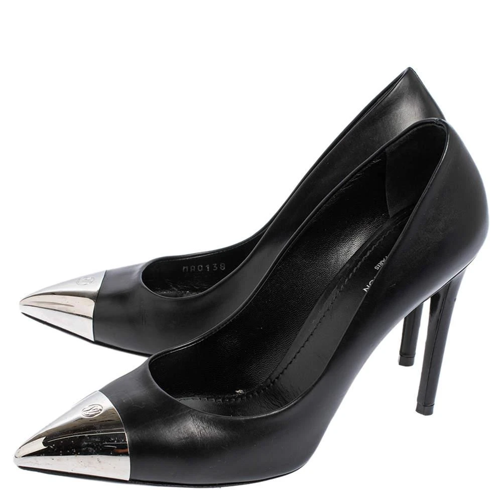 商品[二手商品] Louis Vuitton|Louis Vuitton Black Leather Urban Twist Metal Cap Toe Pumps Size 38,价格¥1336,第4张图片详细描述