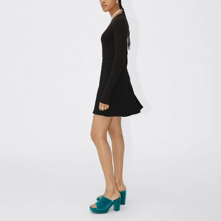 商品[国内直发] Bottega Veneta|[预售3天]SS22 A字型半身短裙 黑色,价格¥1566,第5张图片详细描述