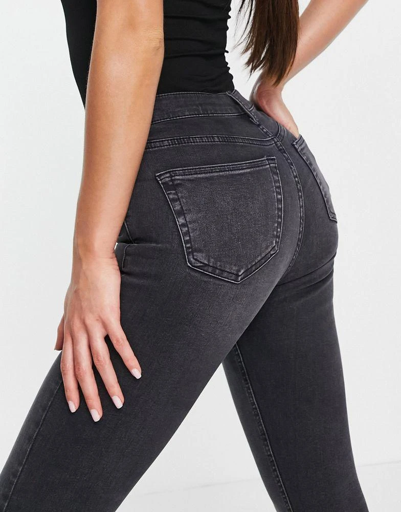 商品Topshop|Topshop Tall Jamie jean in washed black,价格¥270,第3张图片详细描述