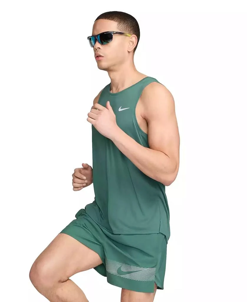 商品NIKE|Men's Challenger Flash Dri-FIT 5" Running Shorts,价格¥171,第3张图片详细描述