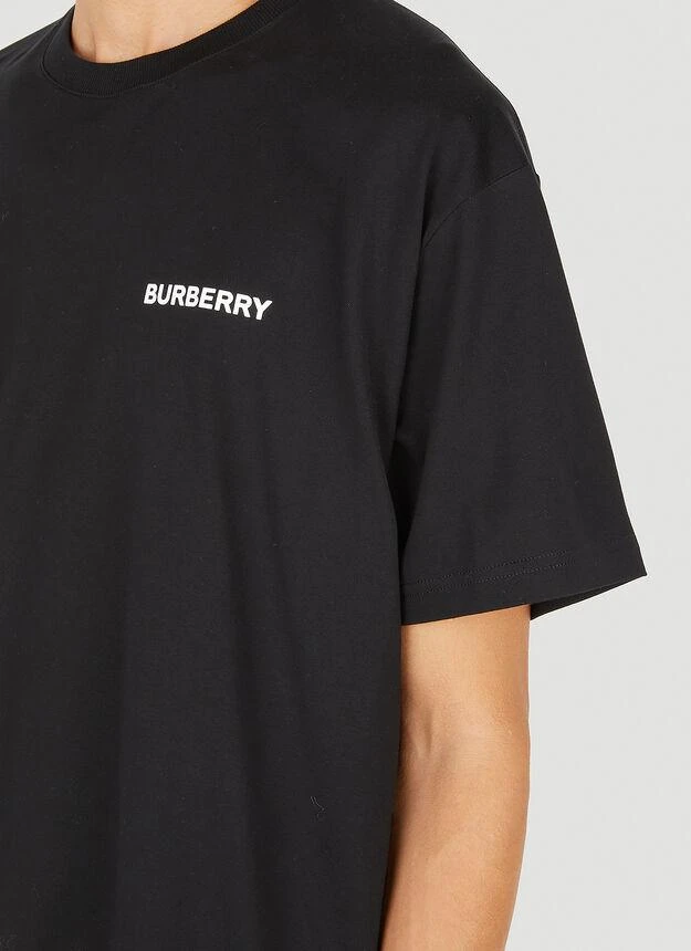 商品Burberry|Logo Print T-Shirt in Black,价格¥5979,第5张图片详细描述