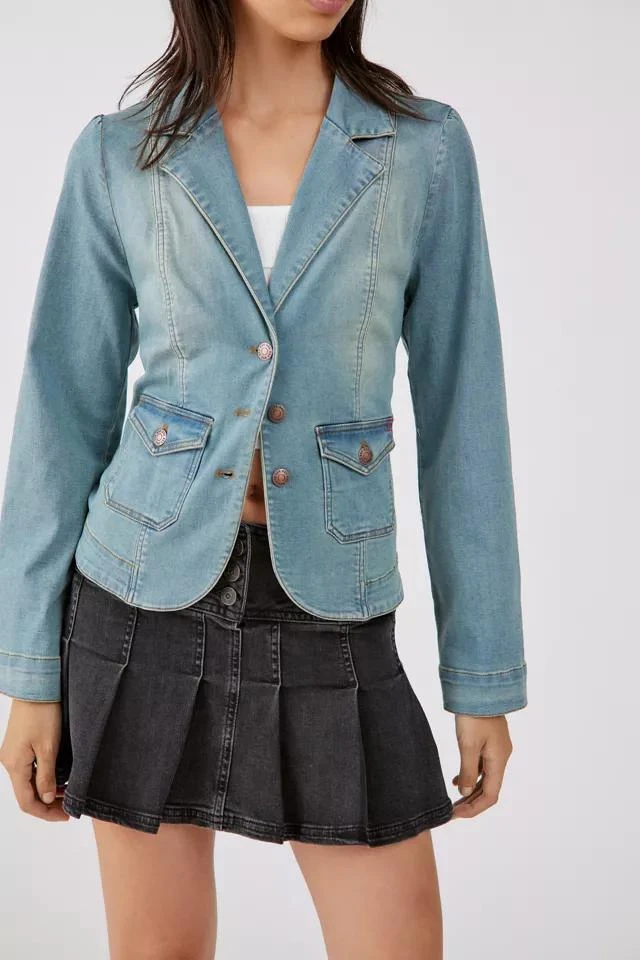 商品BDG|BDG Cami Denim Blazer,价格¥372,第5张图片详细描述