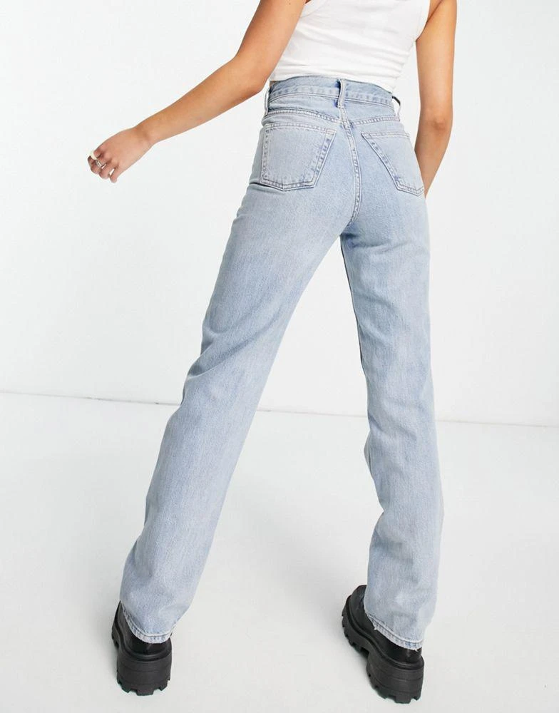 商品Topshop|Topshop straight Kort jeans with rip in bleach,价格¥327,第4张图片详细描述