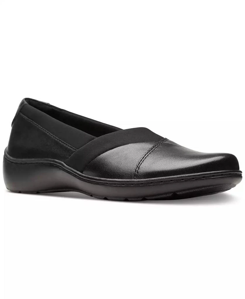 商品Clarks|Women's Cora Charm Slip-On Flats,价格¥404,第1张图片