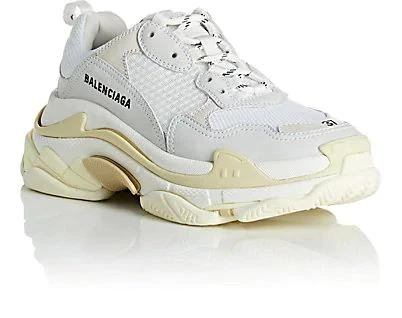 商品Balenciaga|Women's Triple S 真皮 & 网面休闲鞋,价格¥3498,第2张图片详细描述