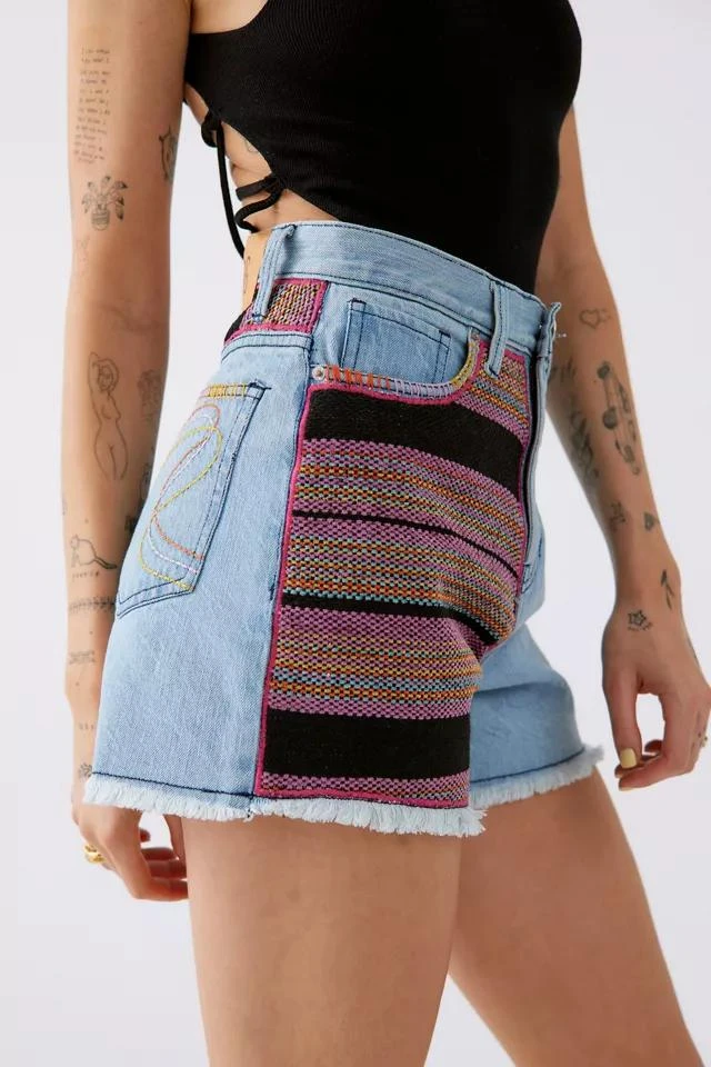 商品BDG|BDG A-Line Cutoff Denim Short — Blanket Patchwork,价格¥223,第3张图片详细描述