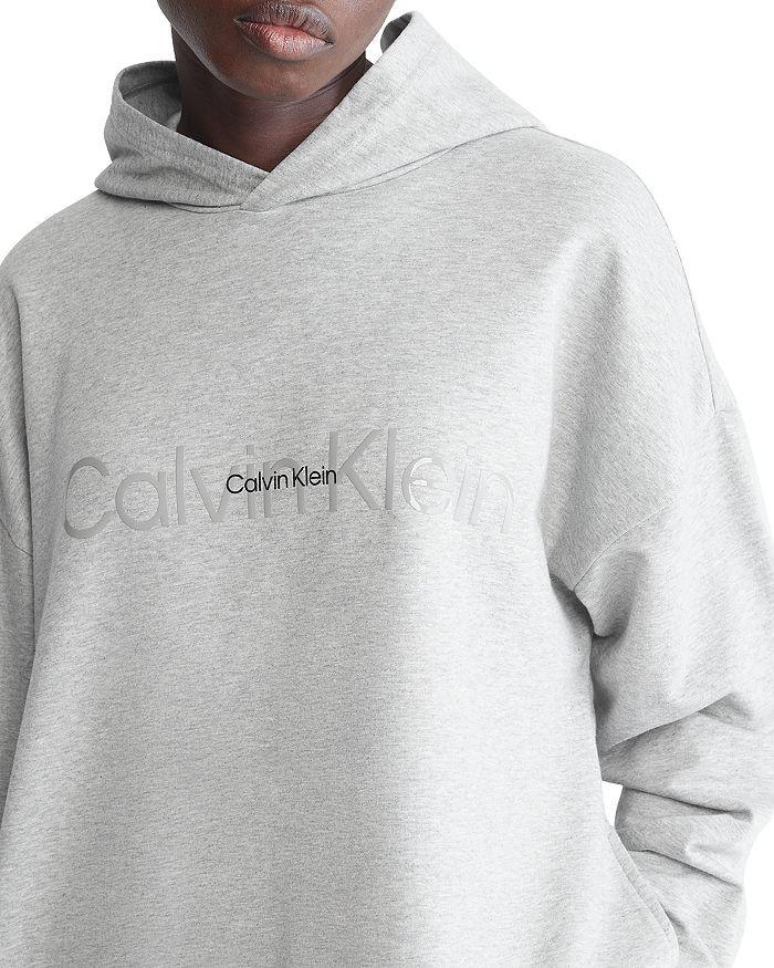 商品Calvin Klein|Embossed Icon Lounge Hoodie,价格¥349,第5张图片详细描述