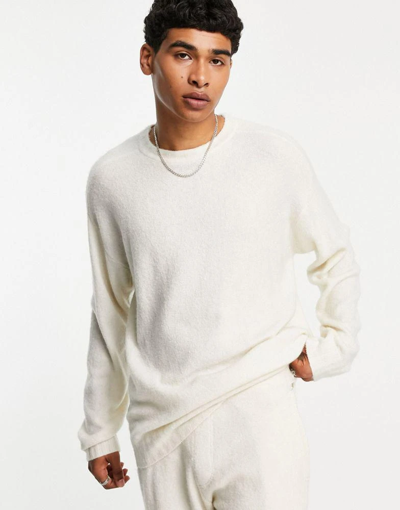 商品Topman|Topman oversized knitted jumper in ecru,价格¥134,第1张图片