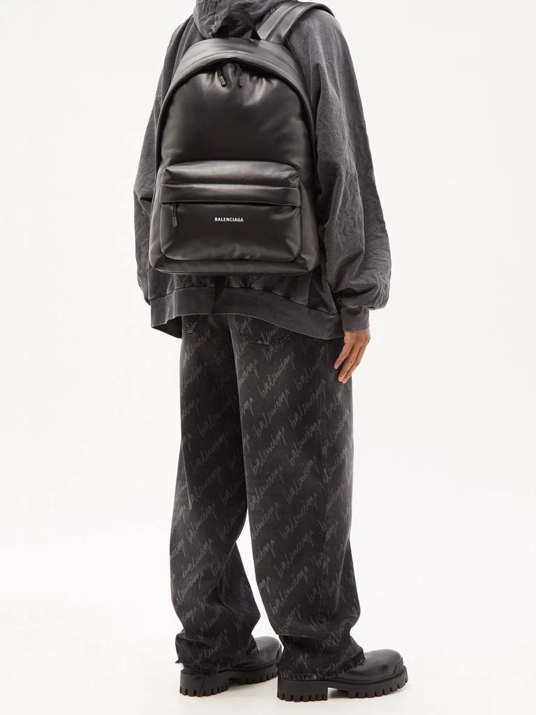 商品Balenciaga|Puffy padded leather backpack,价格¥12378,第3张图片详细描述