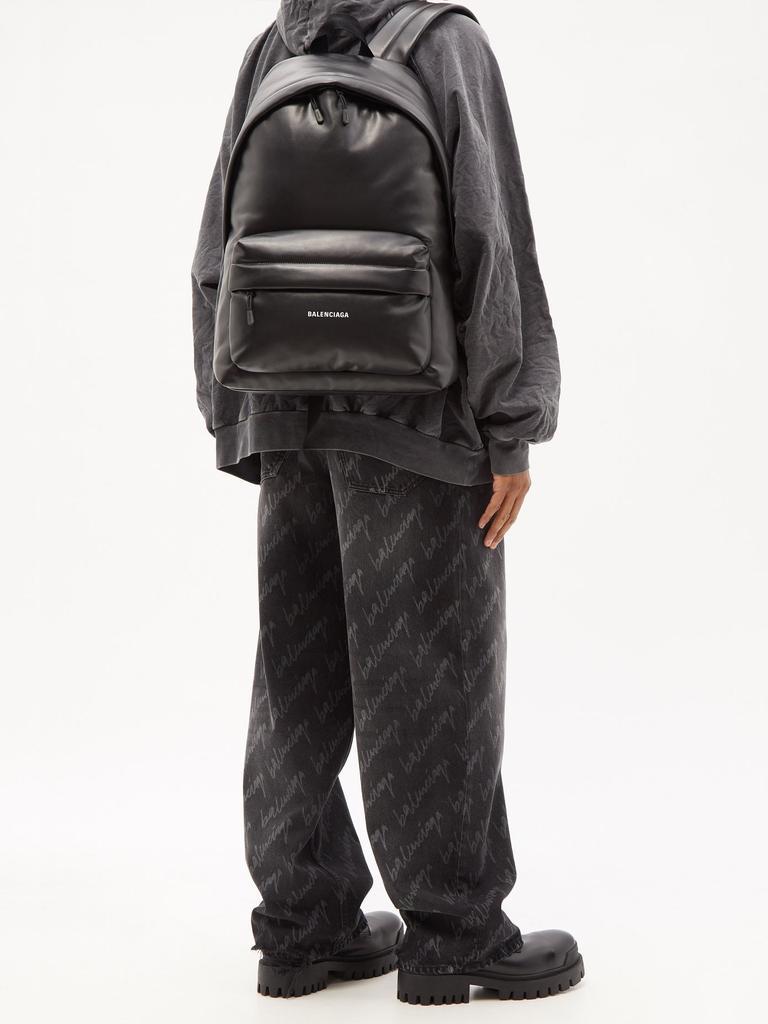 商品Balenciaga|Puffy padded leather backpack,价格¥10056,第5张图片详细描述