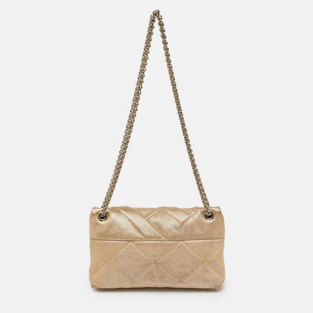 商品[二手商品] CH Carolina Herrera|Ch Carolina Herrera Metallic Gold Quilted Leather Chain Crossbody Bag,价格¥2606,第3张图片详细描述