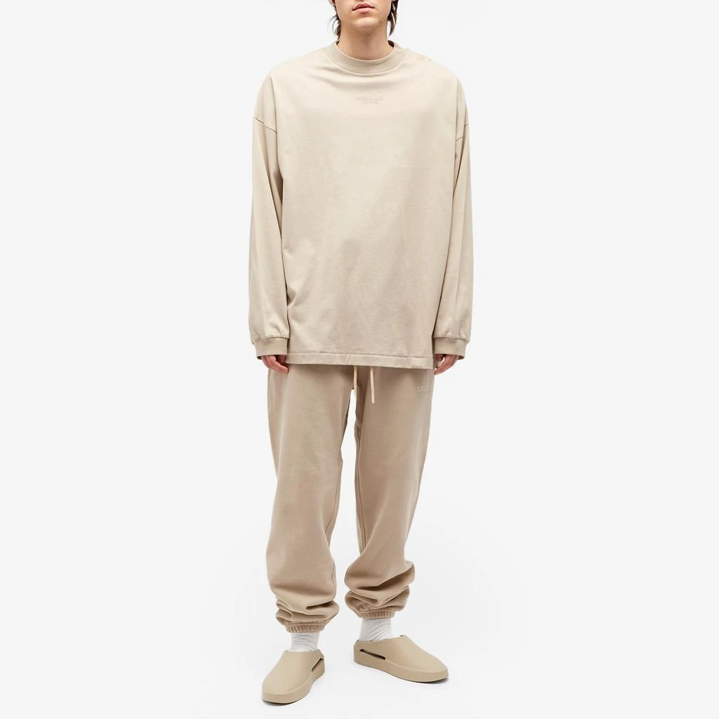 商品Essentials|Fear of God Essentials Essentials Long Sleeve T-Shirt - Silver Cloud,价格¥409,第4张图片详细描述