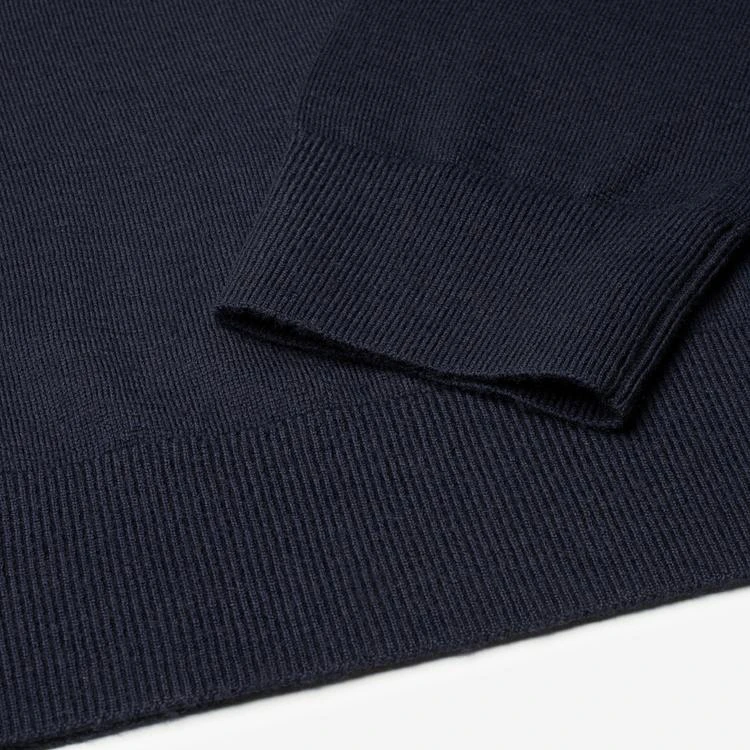 商品Everlane|The Luxe Merino V-Neck,价格¥583,第2张图片详细描述