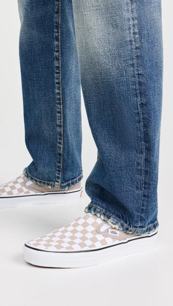 商品Vans|Classic Slip-On Sneakers,价格¥279,第2张图片详细描述