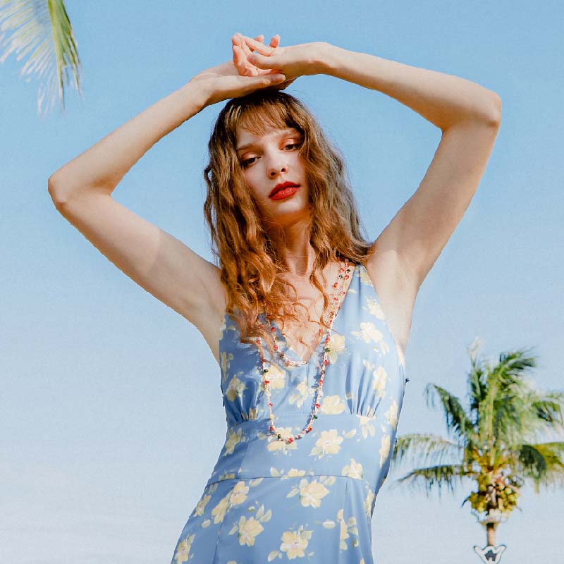 Frida蓝色洋牡丹侧开衩后背环扣设计法式连衣裙 | Frida Dress - Blue Floral 商品第3张图片规格展示