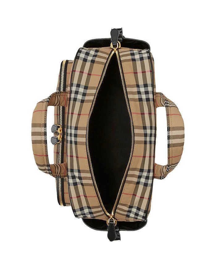 商品Burberry|Quilted Nylon Baby Changing Bag,价格¥10373,第4张图片详细描述