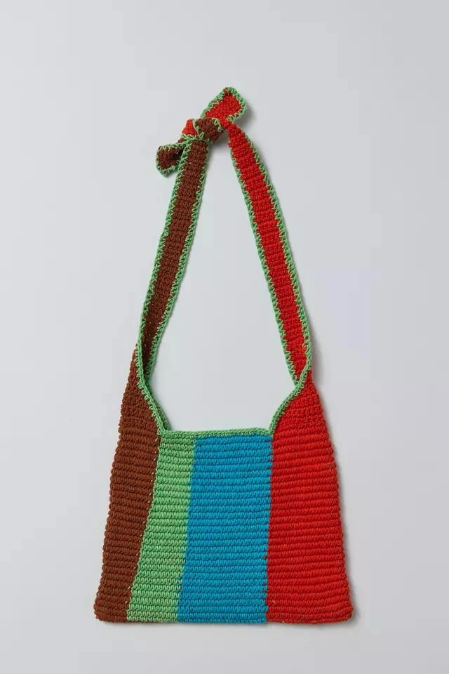 商品Urban Outfitters|UO Tori Small Hobo Bag,价格¥113,第2张图片详细描述
