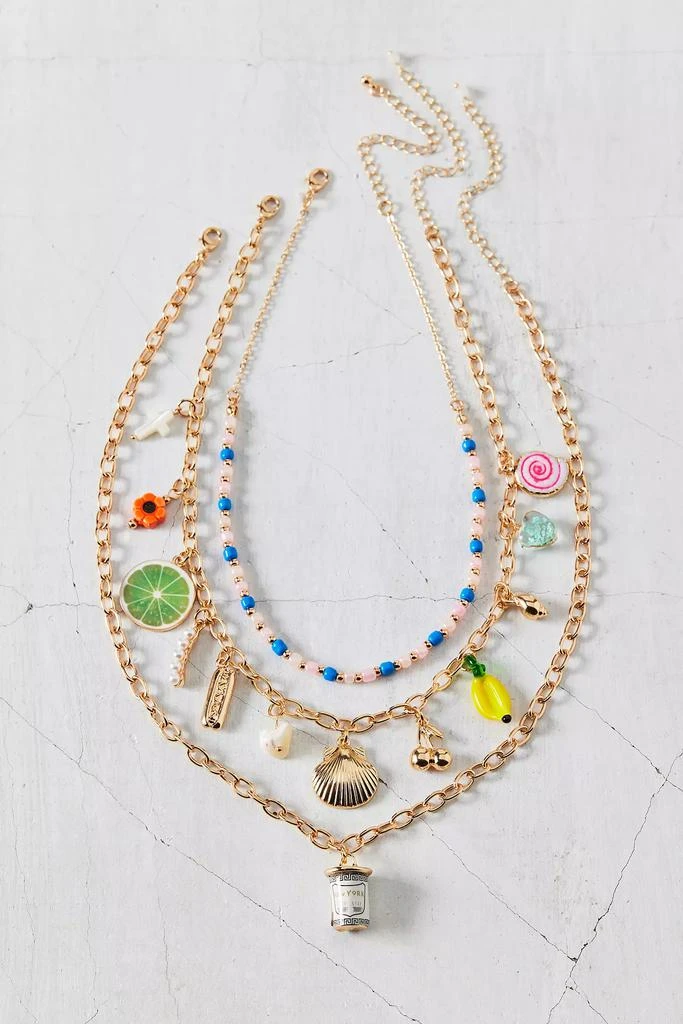 商品Urban Outfitters|Tapas Triple Layering Charm Necklace Set,价格¥148,第2张图片详细描述