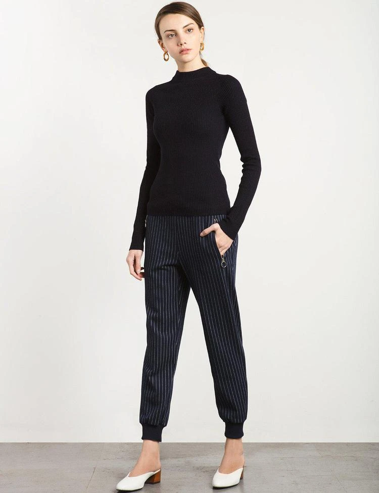 商品Pixie Market|Navy Pinstripe Ring Zipper Sweatpants,价格¥599,第5张图片详细描述