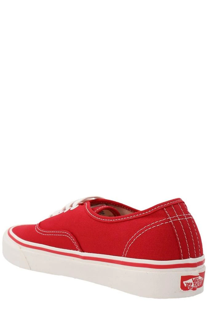 商品Vans|Vans Classic Low-Top Sneakers,价格¥497,第2张图片详细描述