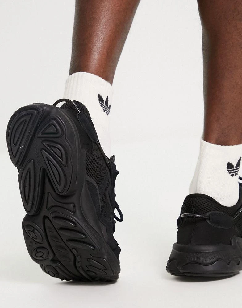 商品Adidas|adidas Originals Ozweego trainers in triple black,价格¥934,第4张图片详细描述