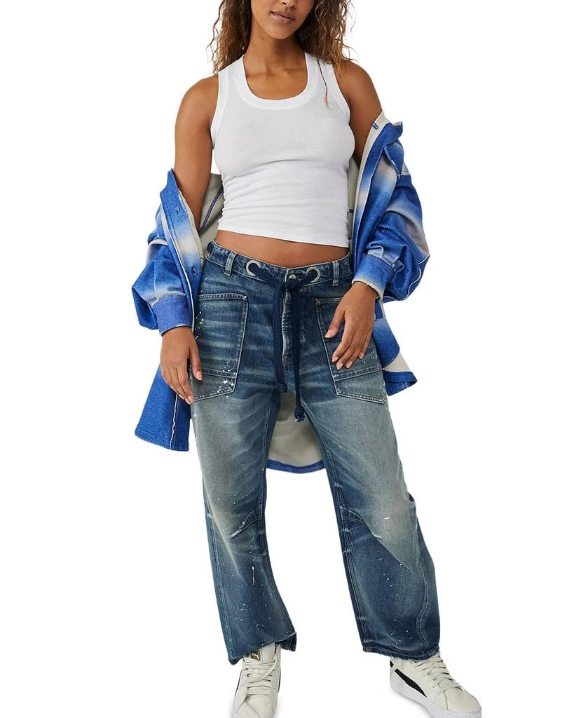 We The Free Moxie Low Slung Pull On Barrel Jeans in Timeless Blue 商品