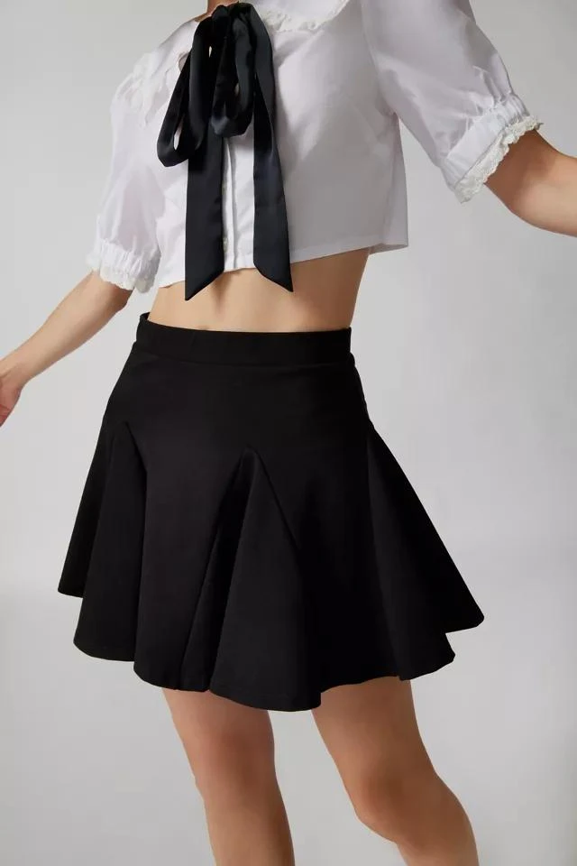 商品Urban Outfitters|UO Ponte Mini Skirt,价格¥185,第3张图片详细描述