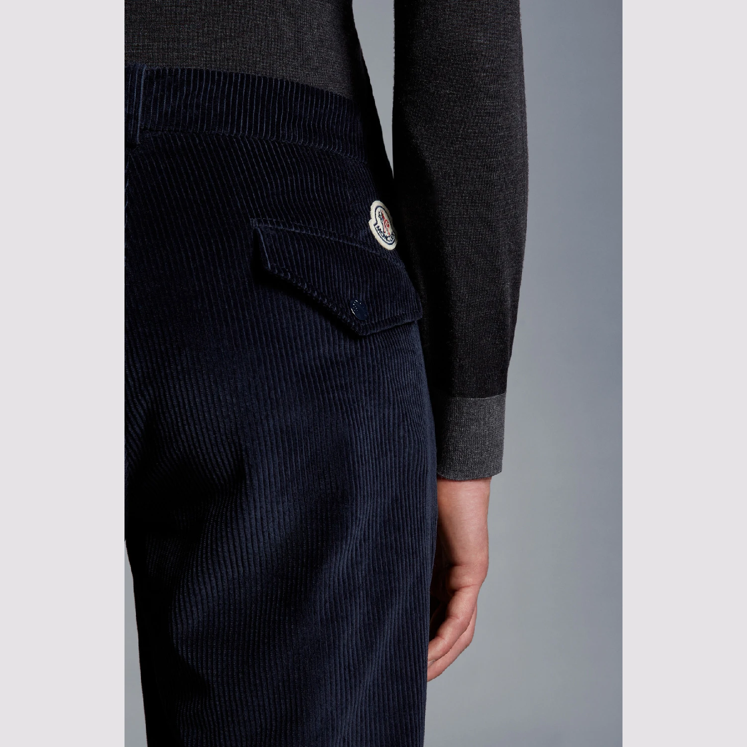 【预售】 MONCLER 盟可睐 25春夏 男士 休闲裤 Corduroy Trousers I20912A00037549UU779  商品