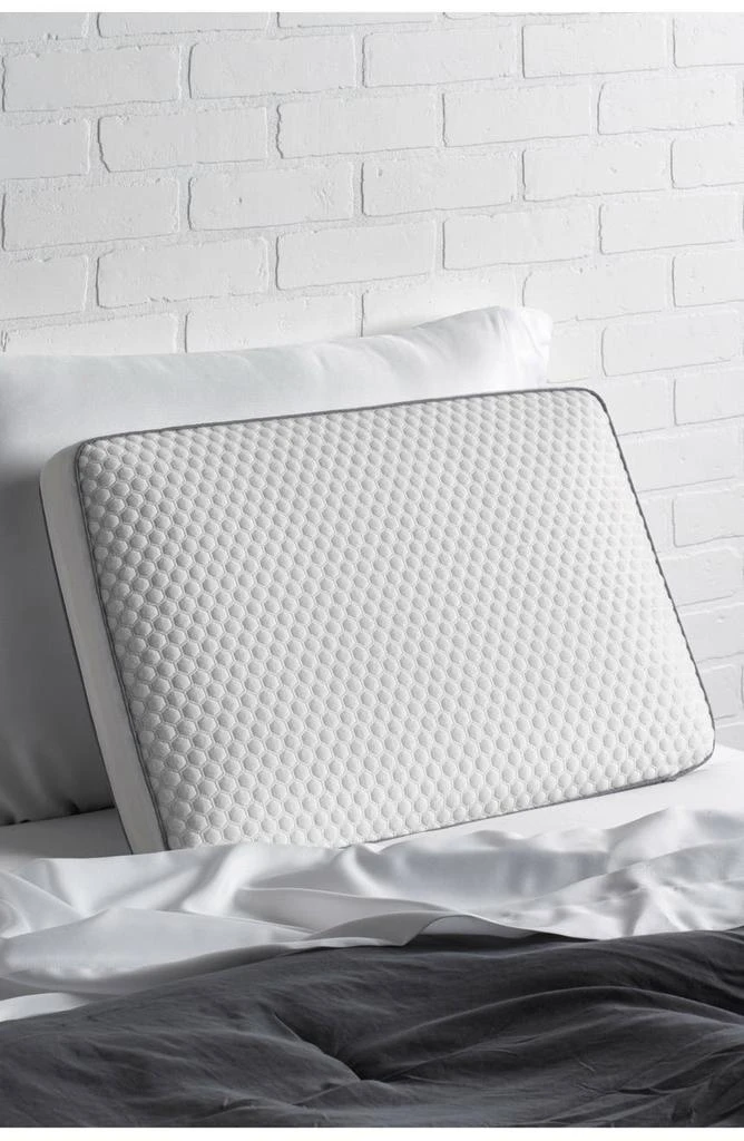 商品Ella Jayne|Memory Foam Cooling Pillow,价格¥544,第1张图片
