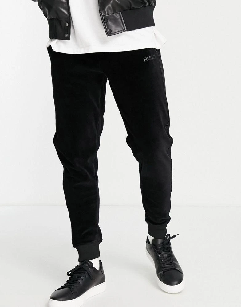 商品Hugo Boss|Hugo Dechi Velour track joggers in black,价格¥723,第3张图片详细描述