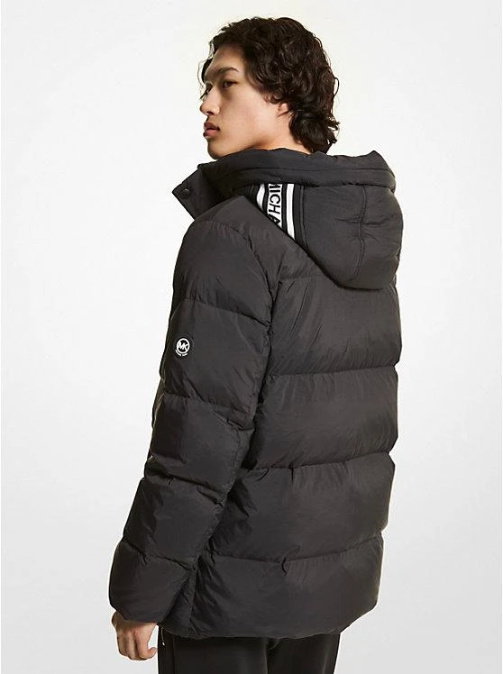 商品Michael Kors|Logo Tape Quilted Nylon Puffer Jacket,价格¥817,第2张图片详细描述
