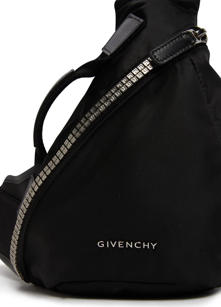 G-Zip  三角款小号包 商品