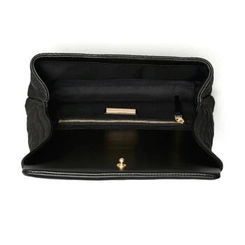 商品[国内直发] Tory Burch|托里.伯奇（TORY BURCH）女包皮革LOGO压纹手拿包 黑色59690-001,价格¥2490,第4张图片详细描述