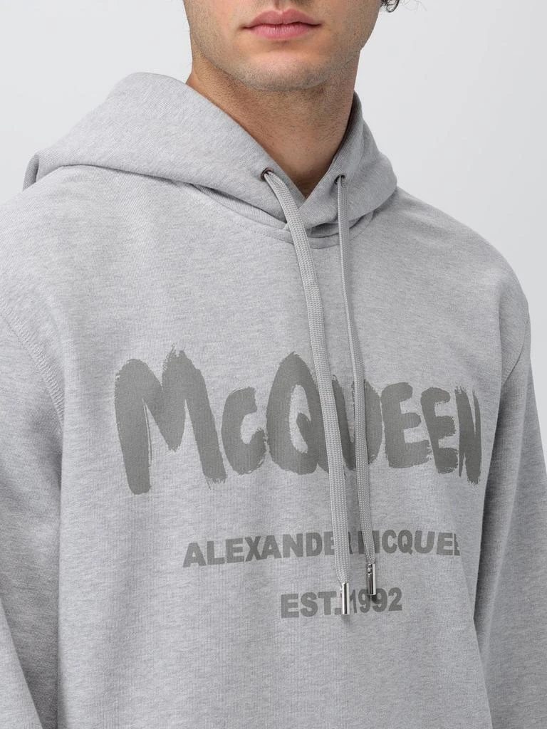 商品Alexander McQueen|Alexander McQueen Graffiti sweatshirt in cotton with logo print,价格¥4014,第5张图片详细描述