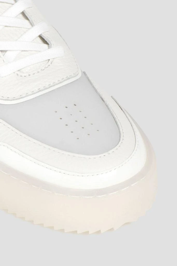 商品Stuart Weitzman|Ryan PVC-paneled textured-leather sneakers,价格¥1320,第4张图片详细描述