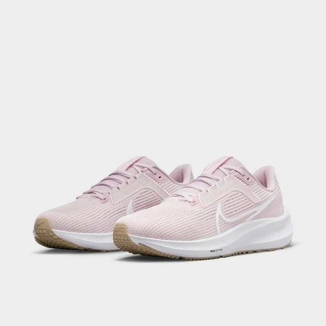 商品NIKE|Women's Nike Zoom Pegasus 40 Running Shoes,价格¥923,第2张图片详细描述