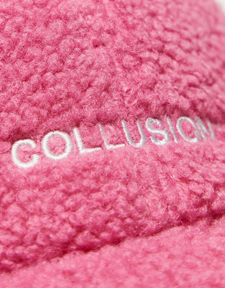 商品COLLUSION|COLLUSION Unisex borg logo cap in pink,价格¥68,第3张图片详细描述